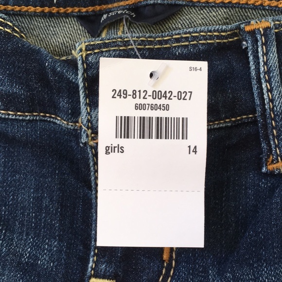 Abercrombie Jean Shorts NWT Size 00 (girls 14) - Picture 4 of 8